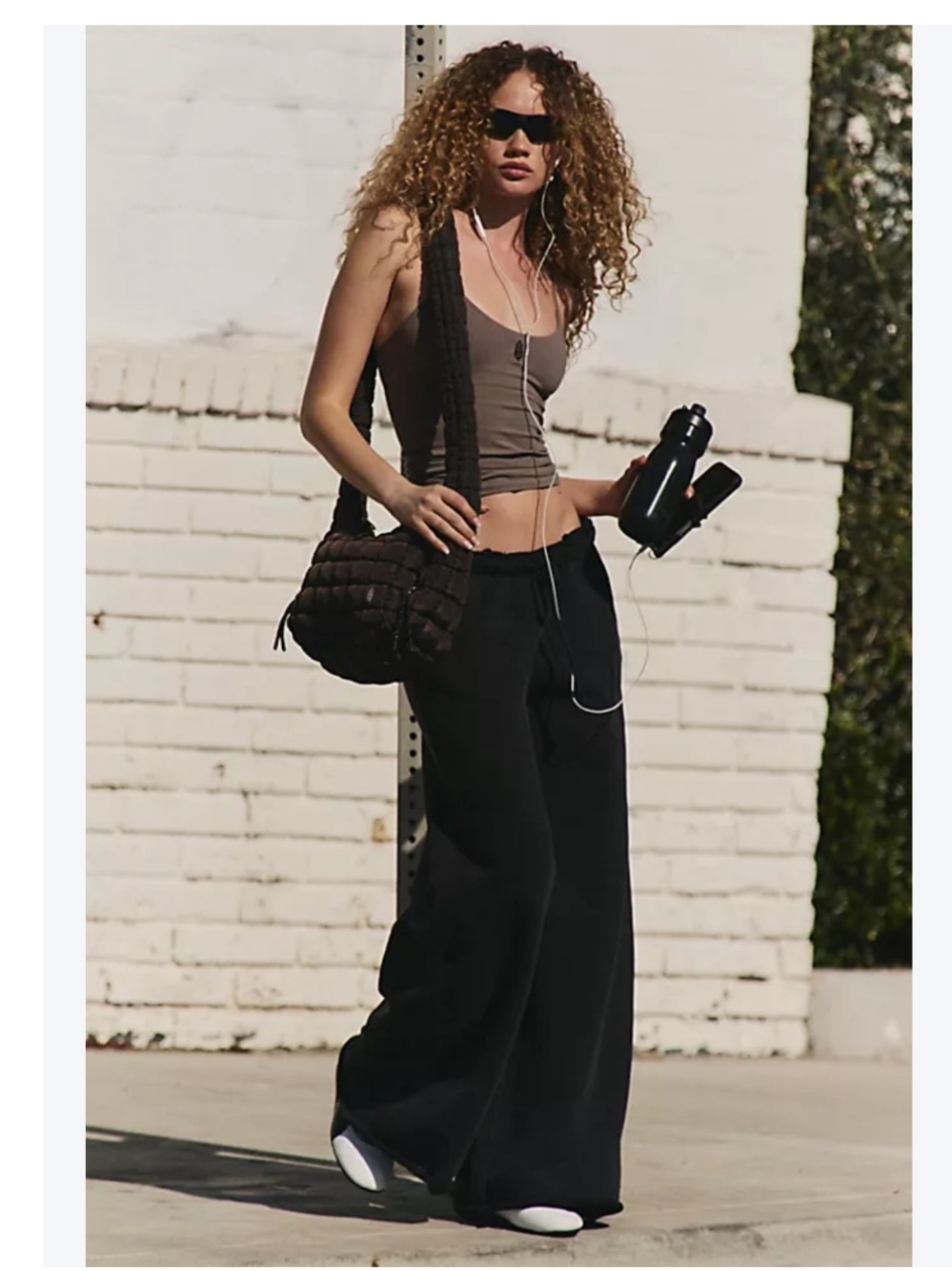 Staycation Wide Leg Lounge Pant
Free People Intimately
NWOT
Color -Black